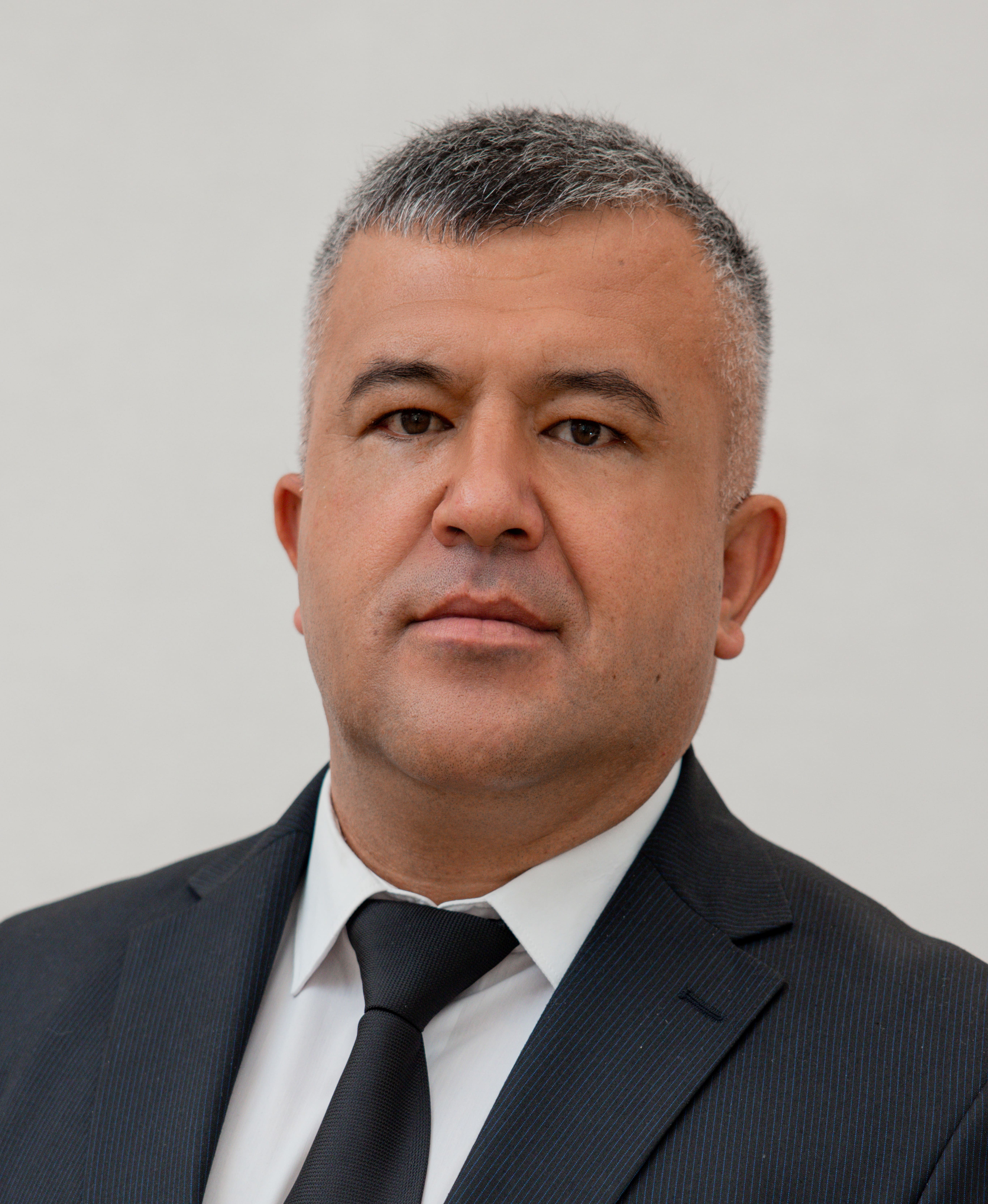 ХОЛИКЗОДА Мазбуд Махмуд